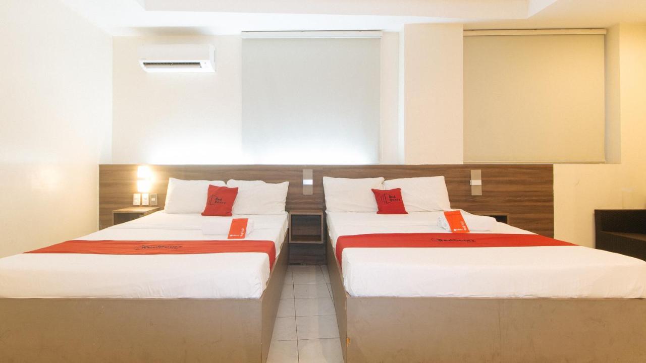 เซน รูม วี พลาซา มะนิลา Hotel ภายนอก รูปภาพ