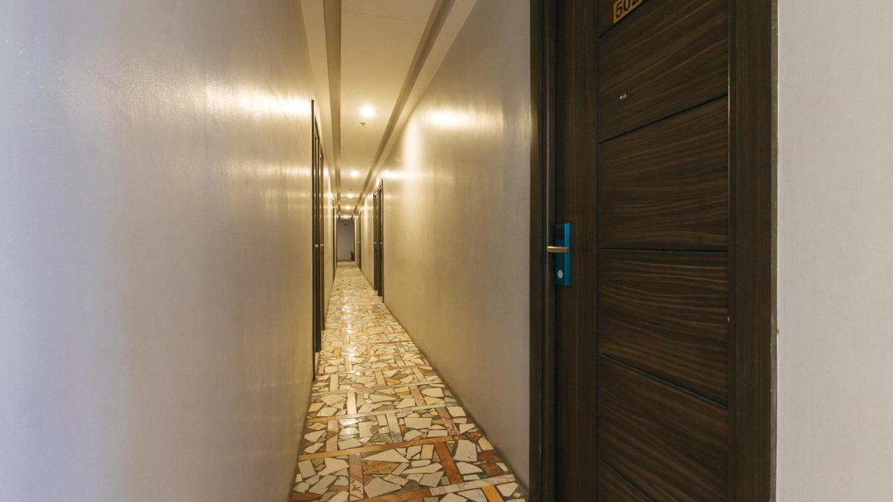 เซน รูม วี พลาซา มะนิลา Hotel ภายนอก รูปภาพ