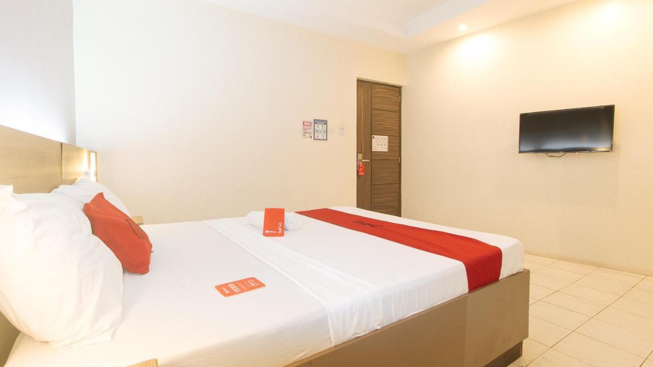 เซน รูม วี พลาซา มะนิลา Hotel ภายนอก รูปภาพ